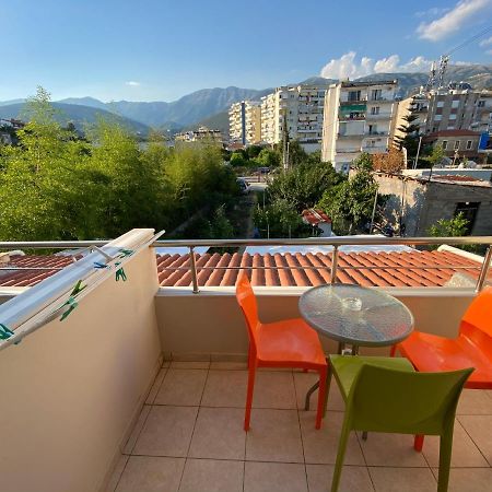 Casa Del Mar Hotel Himare Bagian luar foto
