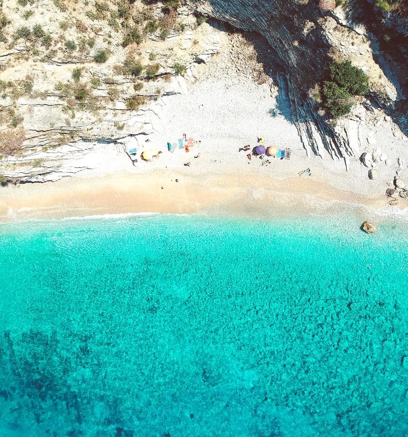 Casa Del Mar Hotel Himare Bagian luar foto